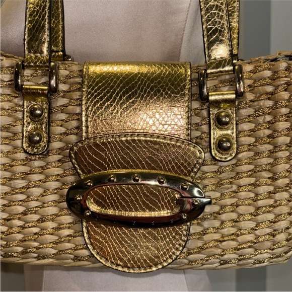 Y2K Guess Straw and Gold Ribbon
Woven Shoulder Bag - Picture 2 of 16
